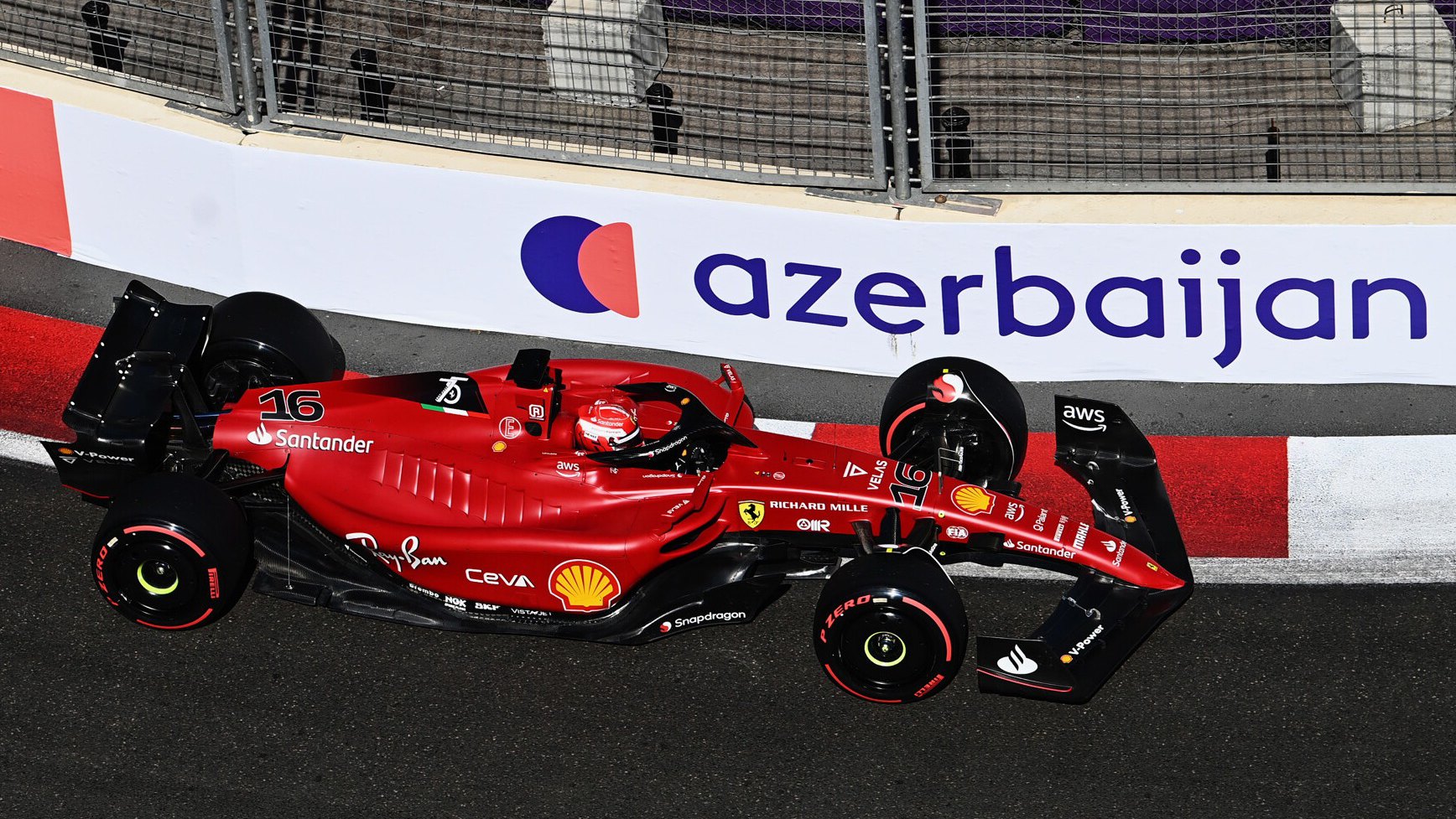 F1Qualifying Baku 2022 Leclerc vor Perez auf Poleposition! Formel 1