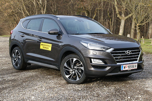 Hyundai tucson 2019 Diesel / mild hybrid Automatik in Dortmund - Huckarde, Hyundai  Tucson Gebrauchtwagen